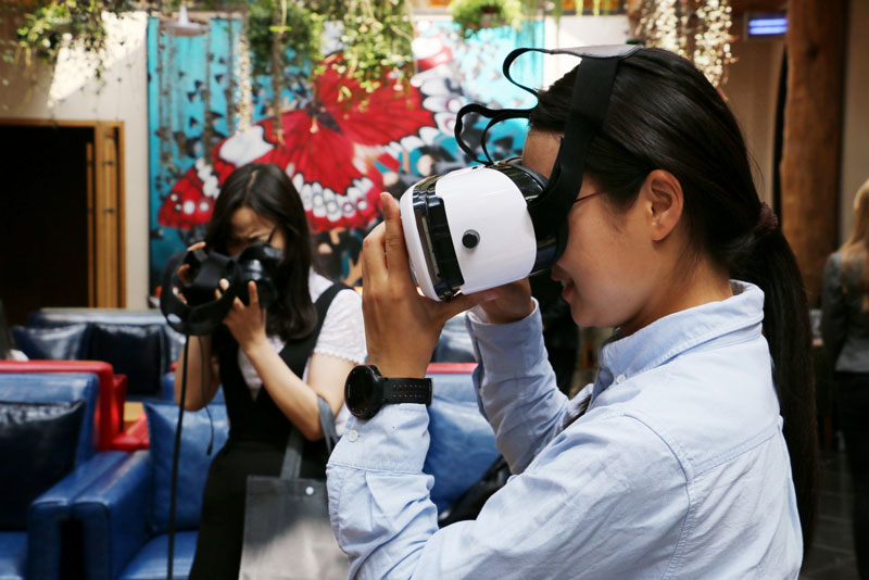 佳能（中国）进军VR领域 携手七维科技共建专业级VR解决方案